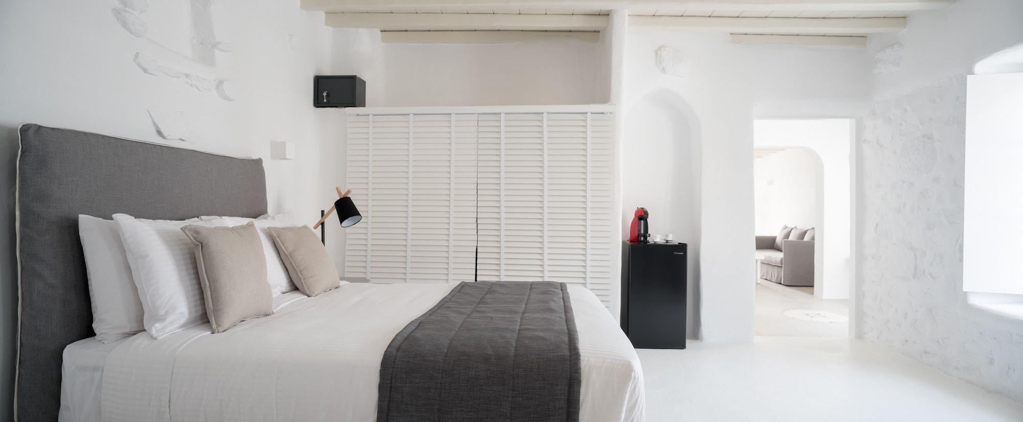 Senior, Suite, Sea View
