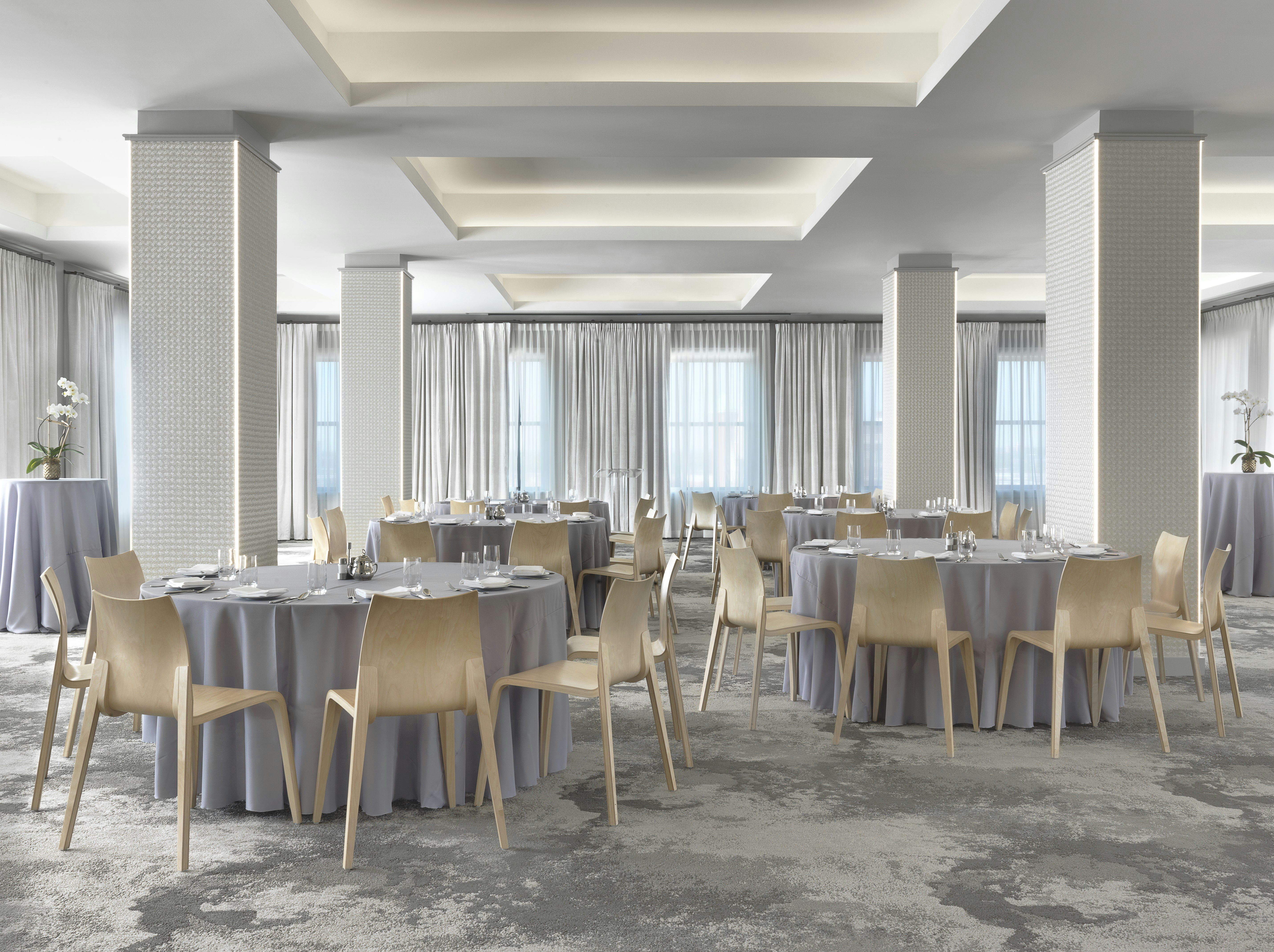 Angad Arts Hotel St. Louis, Tapestry Collection by Hilton 17/18