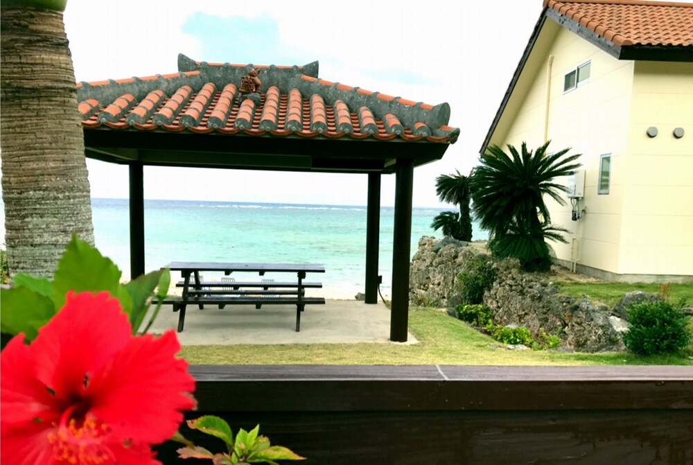 Aloalo Beach Kabira 41/50