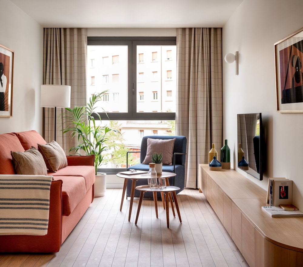 Aparthotel Libere Vitoria 39/65