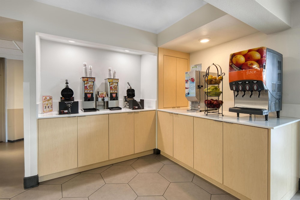 Best Western Portland West Beaverton 15/88