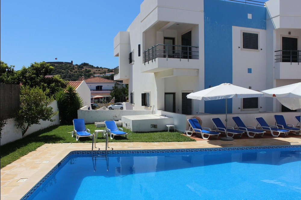 Vicentina Hotel 20/24