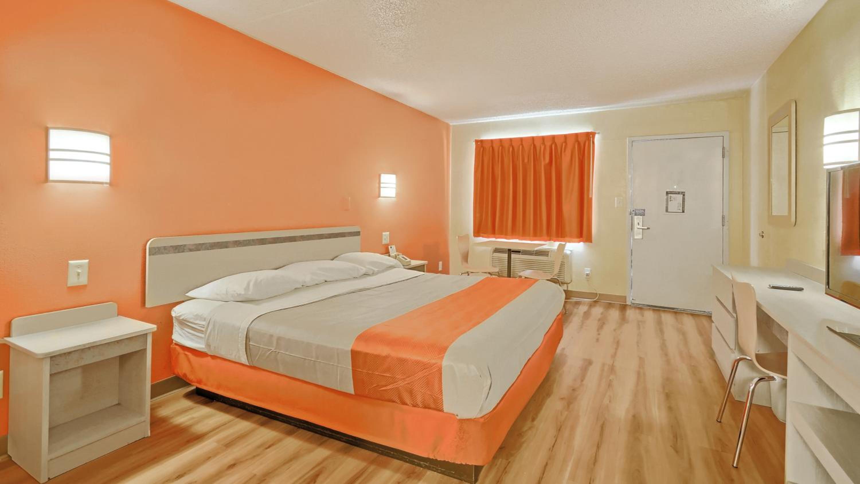 Motel6 Maple Shade Township, NJ - Philadelphia - Mt Laurel 16/42