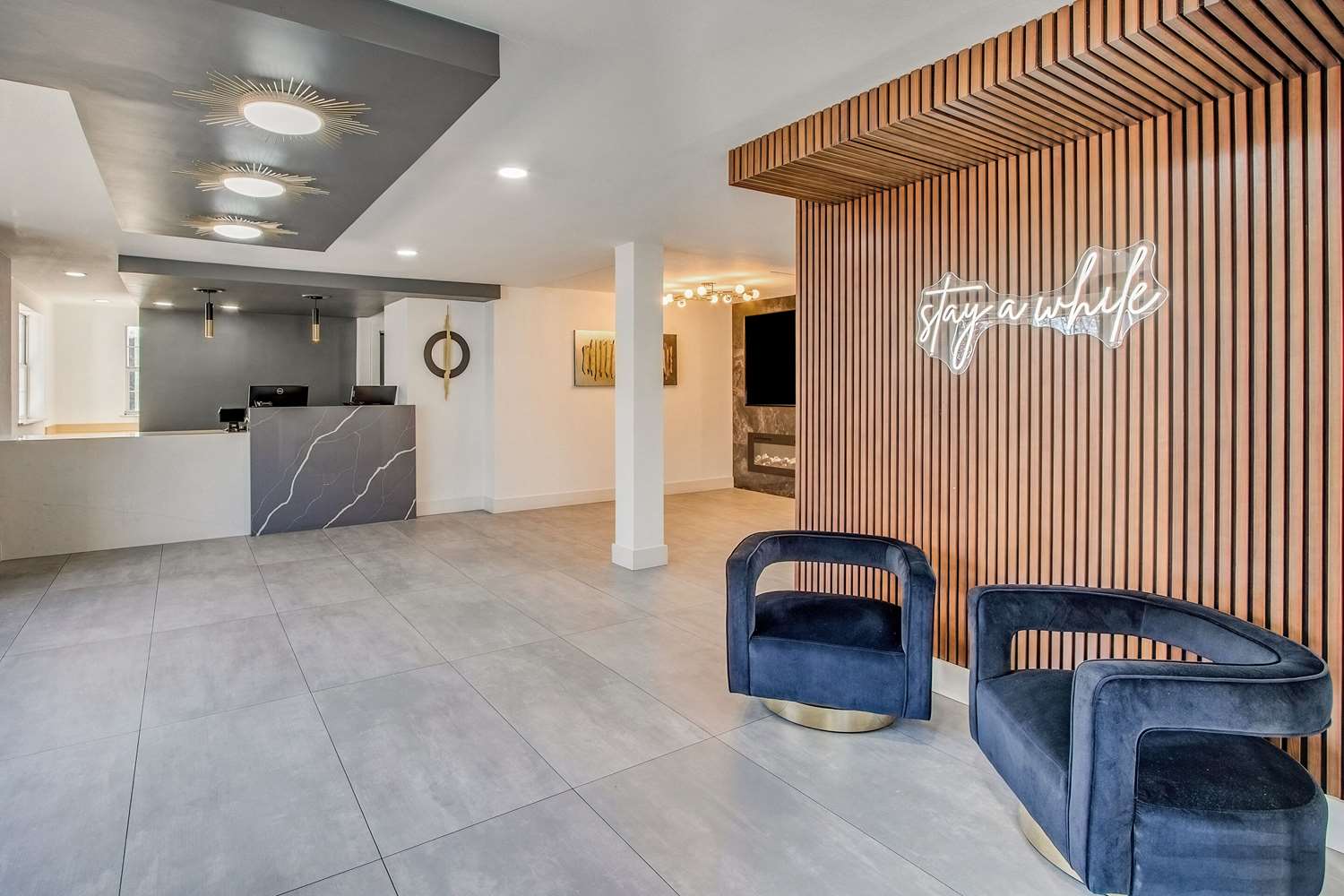 MainStay Suites Columbia Harbison 2/6
