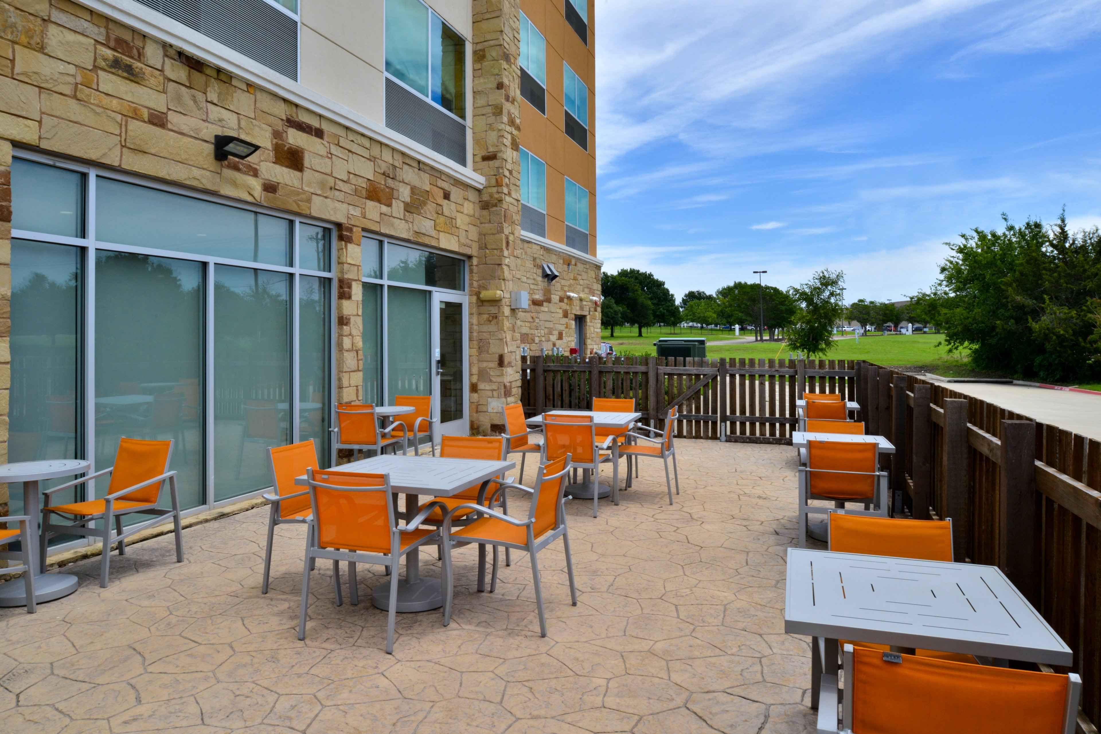 Holiday Inn Express And Suites Wylie West 49/72