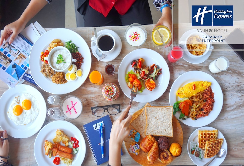 Holiday Inn Express Surabaya Centerpoint by Ihg 64/81