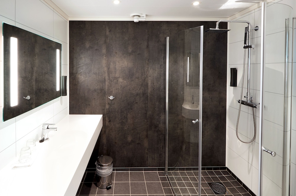Fosshotel Nupar 50/50