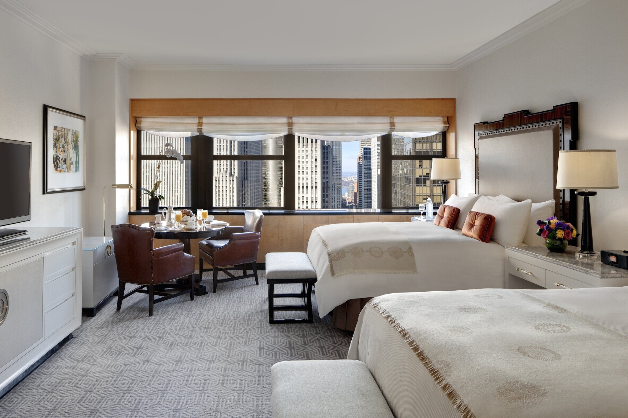TOWER, LUXURY, 2 QUEEN BEDS, ACCESSIBLE