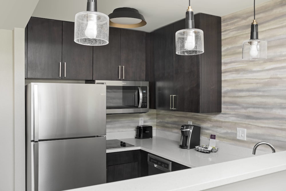 Residence Inn By Marriott Downtown Greenville 54/60