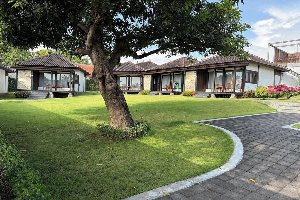 Hi Blue Bali Melasti Resort by ZUZU 40/49