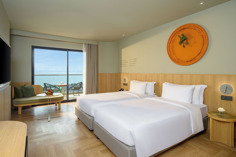 Mercure Rayong Lomtalay Villas and Resort 11/46
