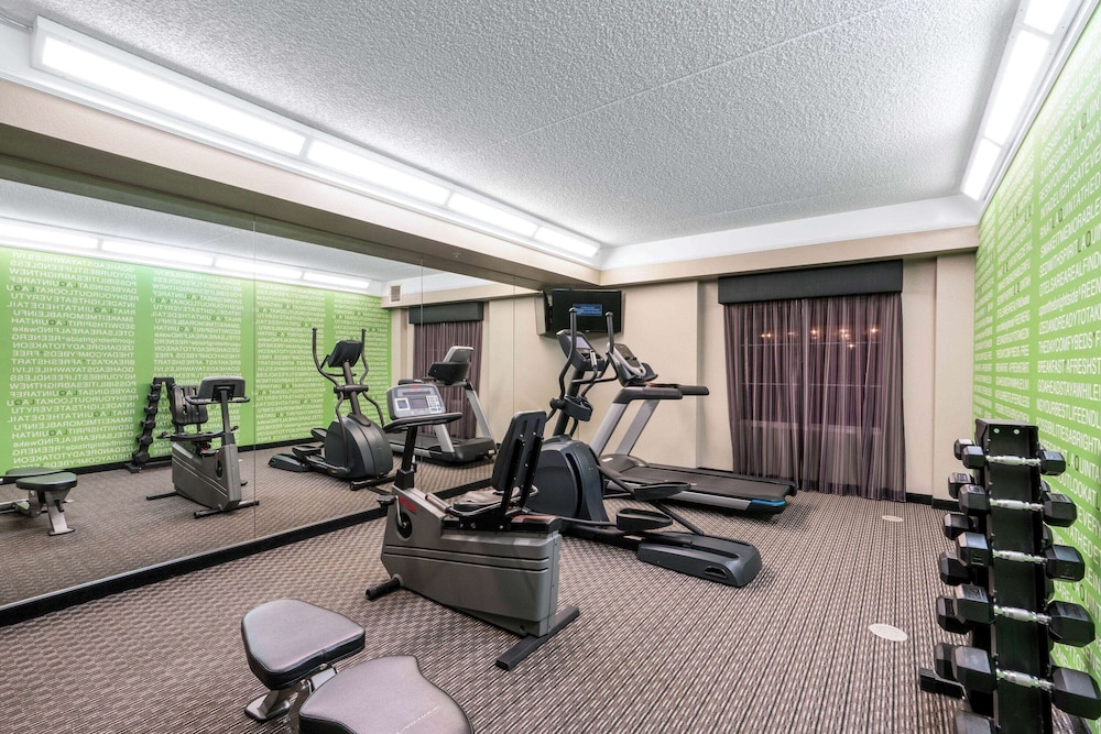 La Quinta Inn Suites By Wyndham Mesa Superstition Springs 26/52