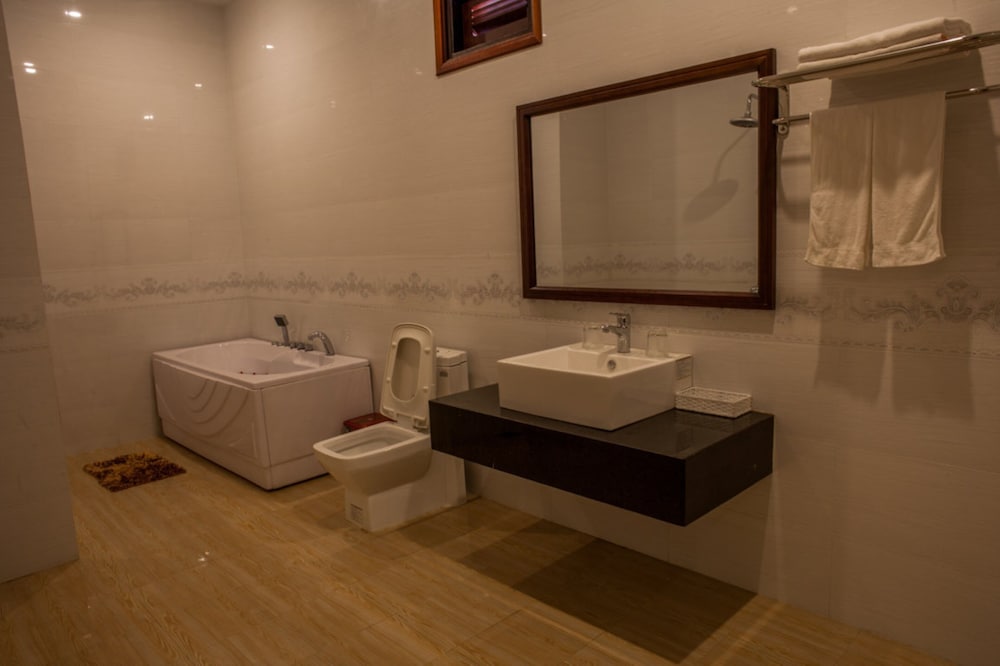 Trieu Khang Hotel 12/48