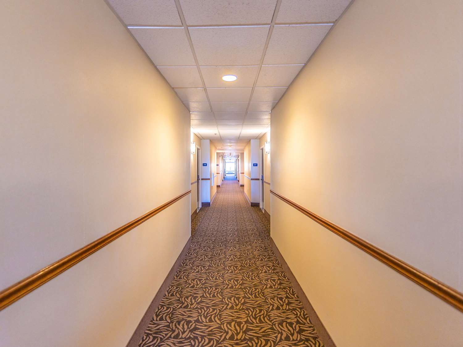 The Hanford Hotel 5/38