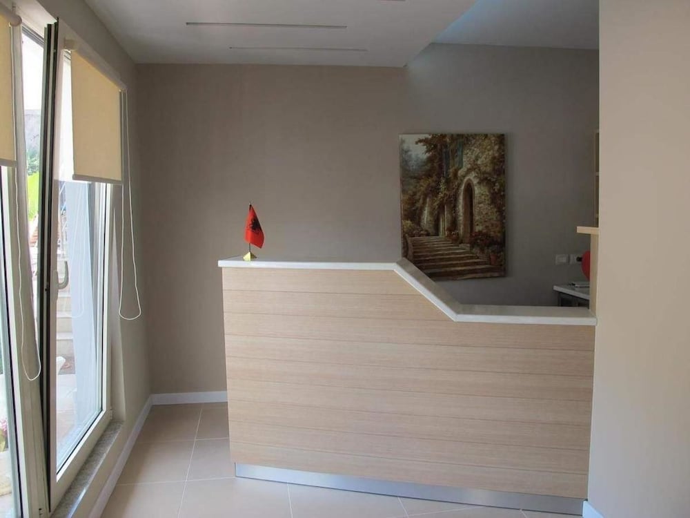 Hotel Nika 6/39