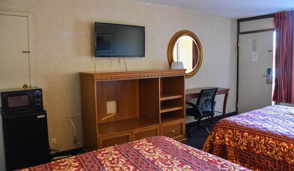 Homeplace Inn 26/51