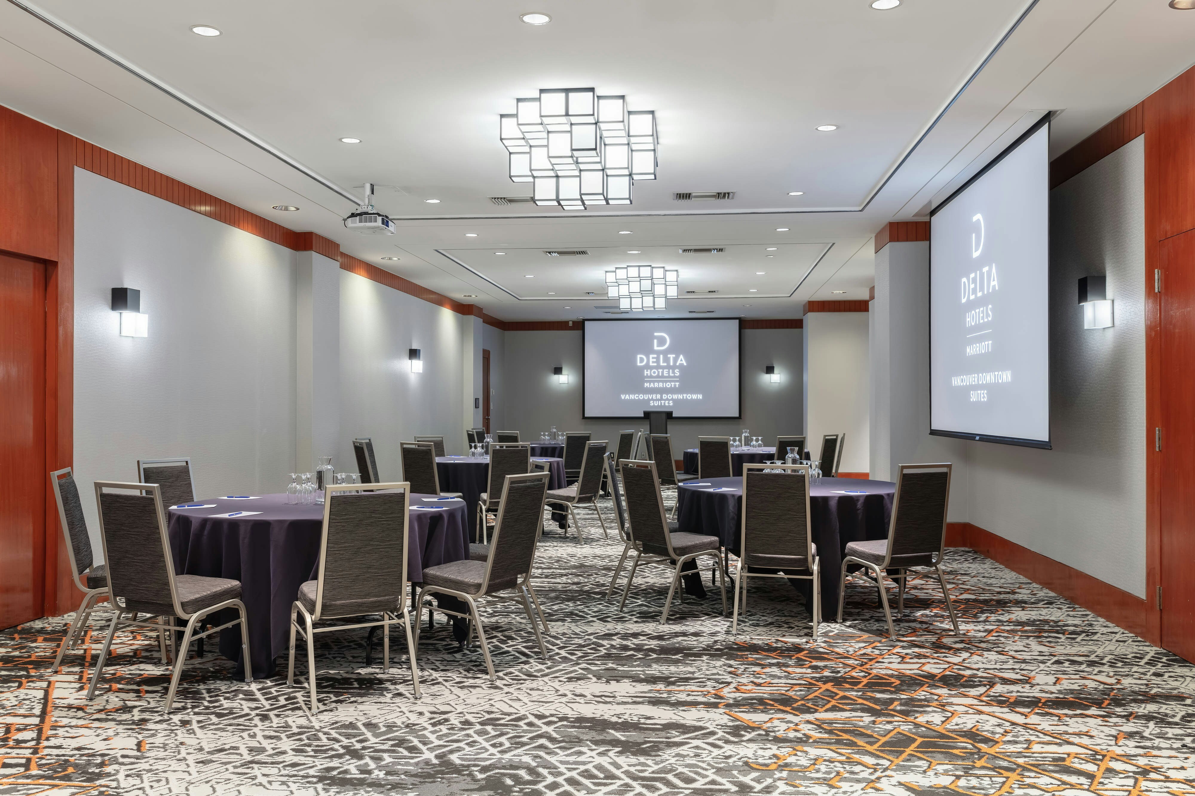 Delta Hotels by Marriott Vancouver Downtown Suites 40/49