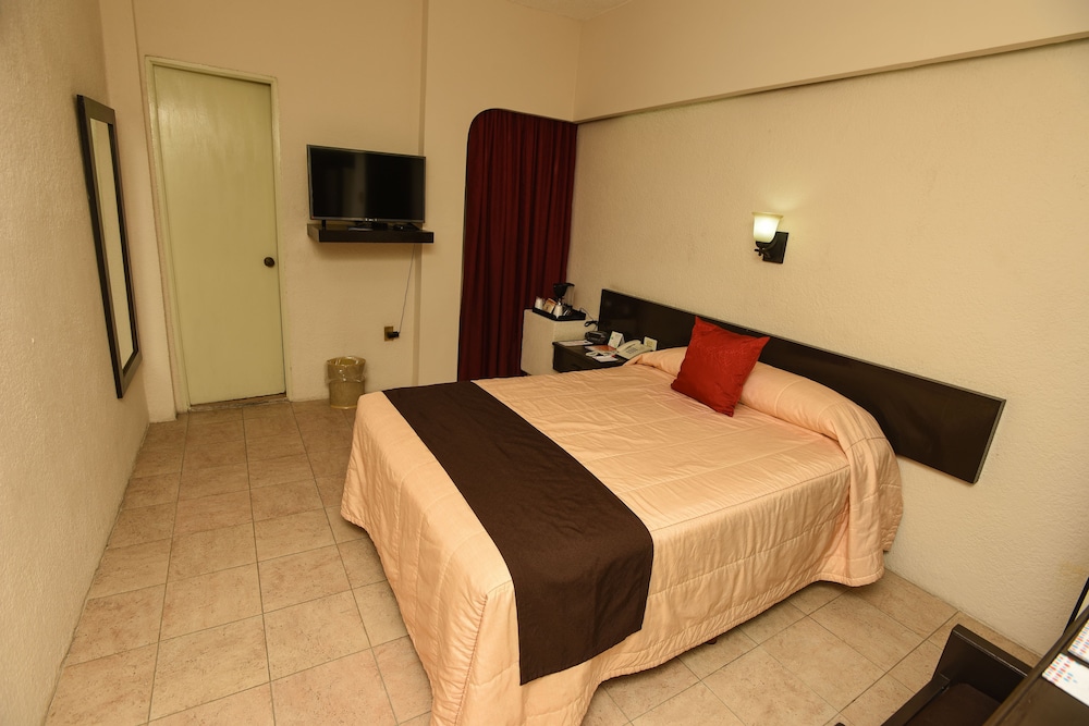Howard Johnson by Wyndham Veracruz 13/33