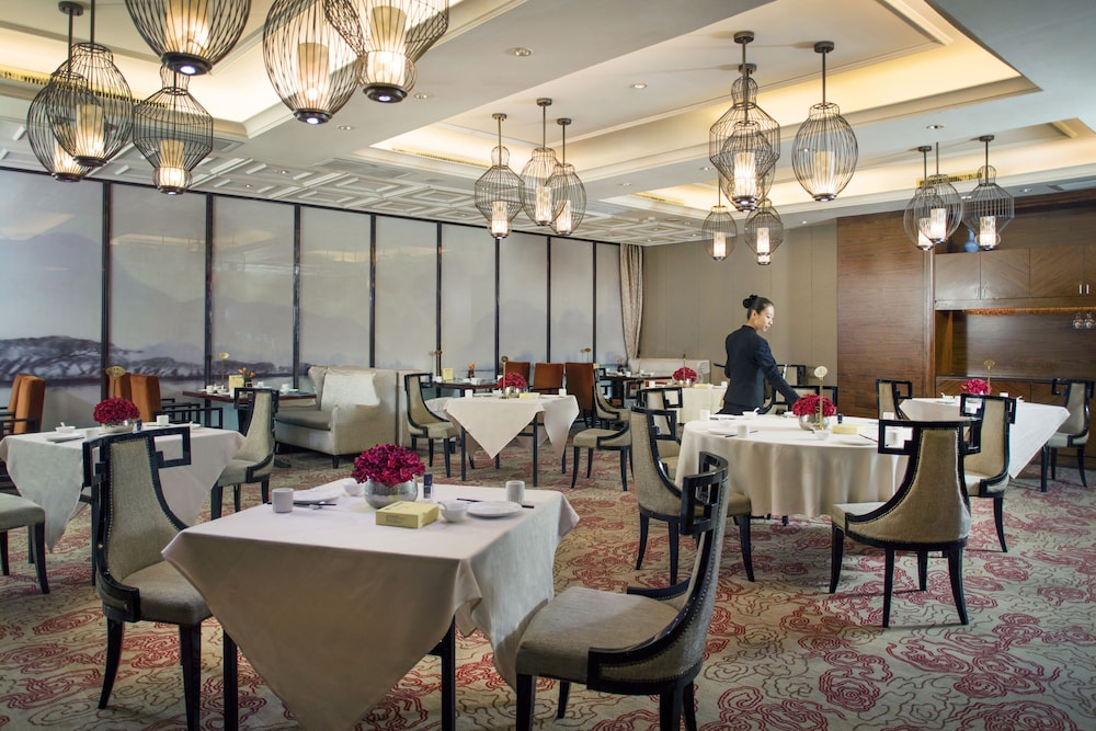 YUN ZEN Jinling World Trade Plaza Hotel 38/52