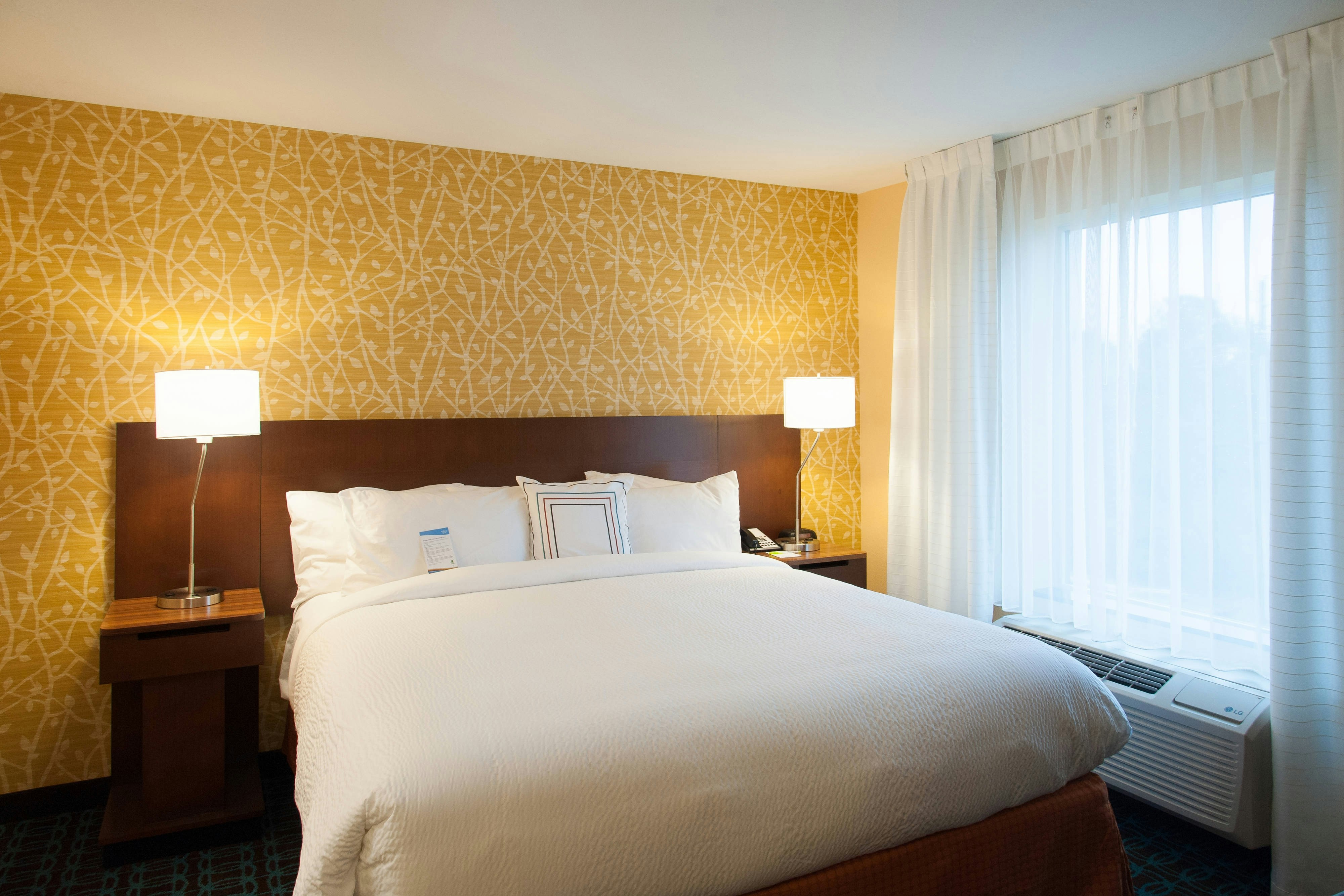Room, King Bed