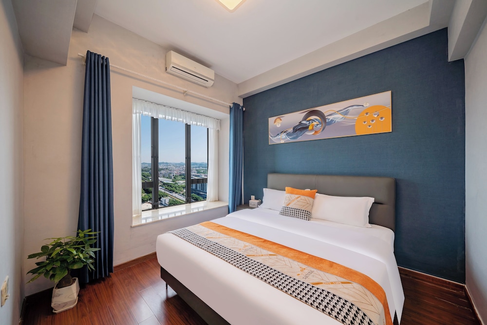 BUSINESS, SUITE, DOUBLE BED