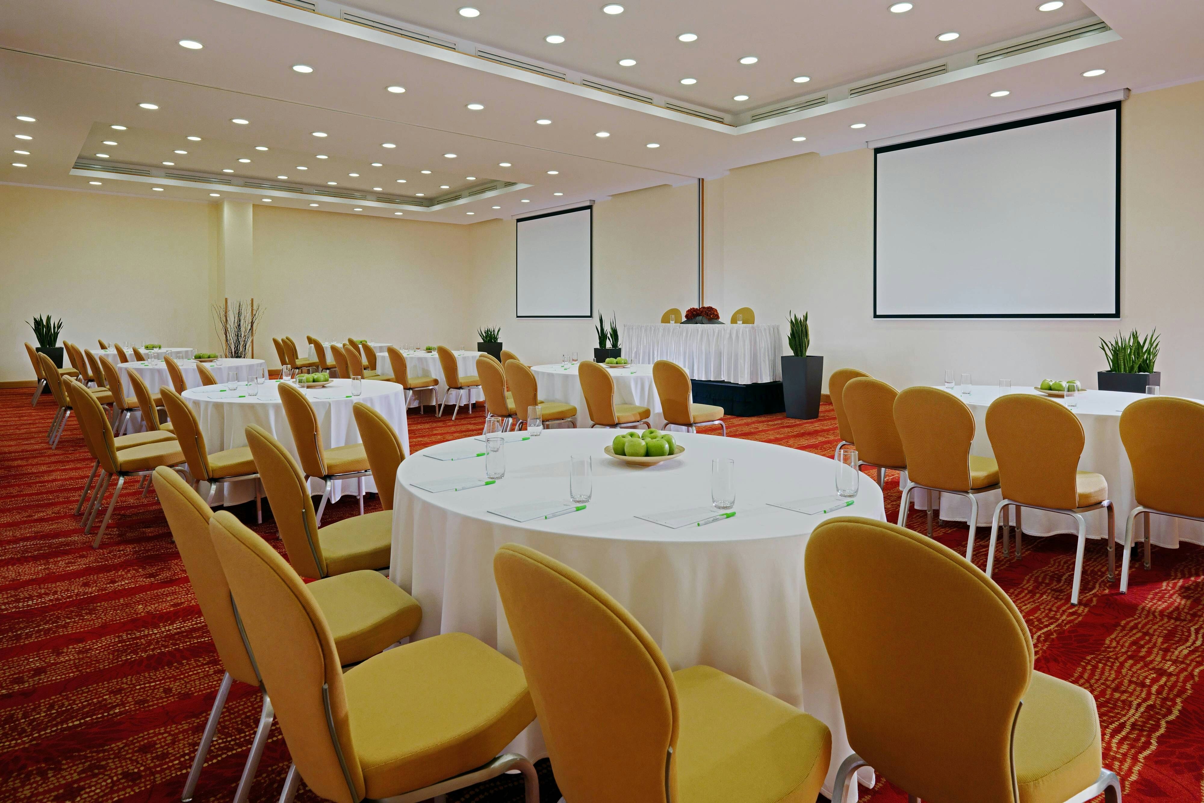 Courtyard By Marriott Budapest City Center Hotel 43/45