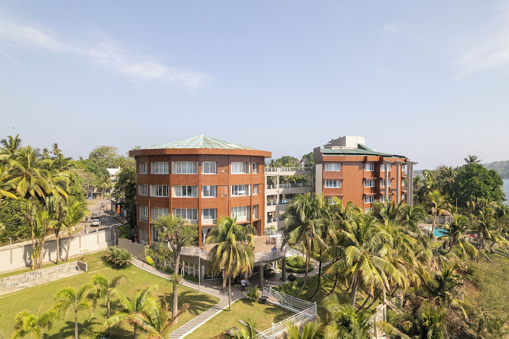 Hotel Sinclairs Bayview Port Blair in Taylorabad