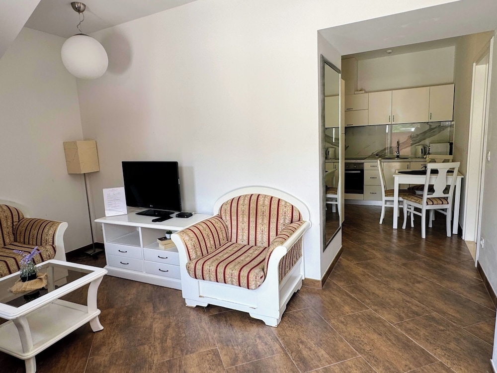 Vila Riva Apartments 58/70