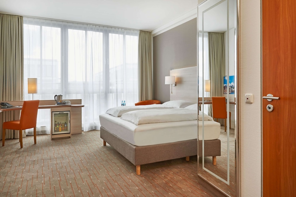 H+ Hotel Berlin Mitte 12/59