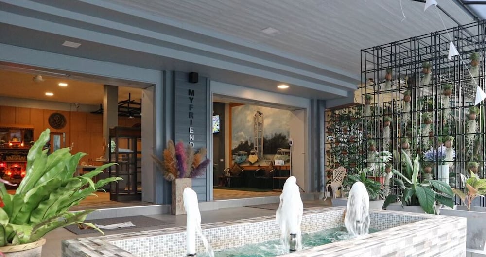 Myfriend Hotel Trang 4/50