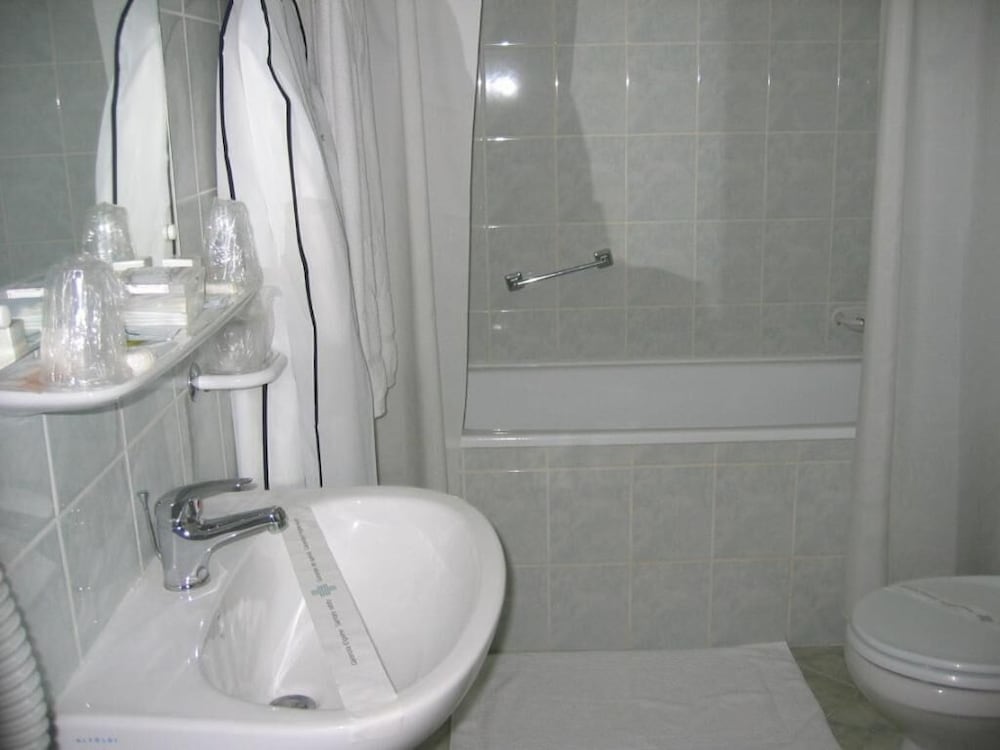 Hotel Moldova 27/80