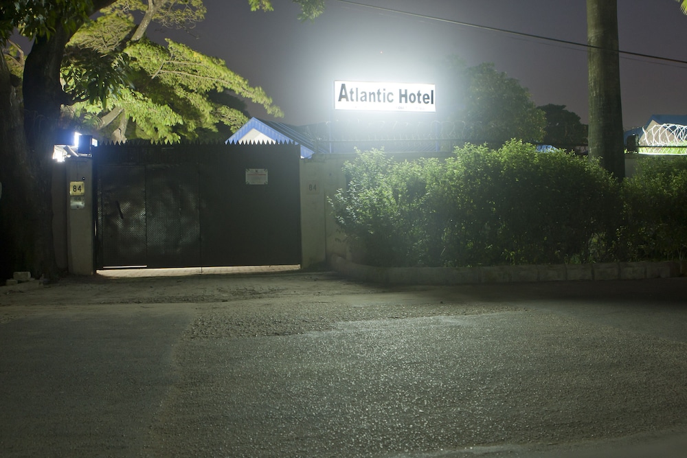 Atlantic Hotel 43/47