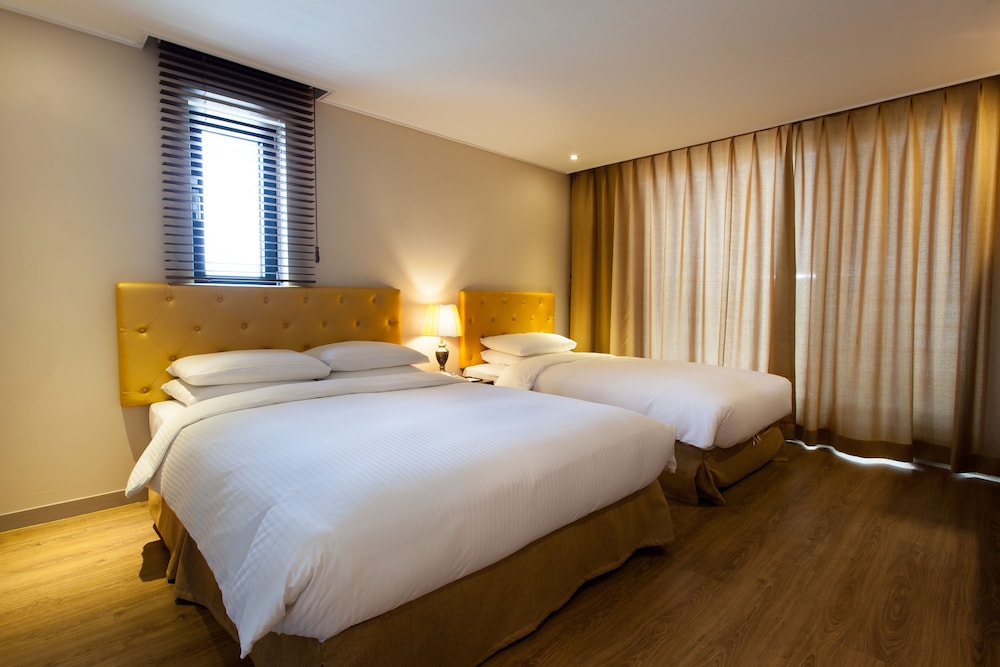 Haema Hotel 26/61