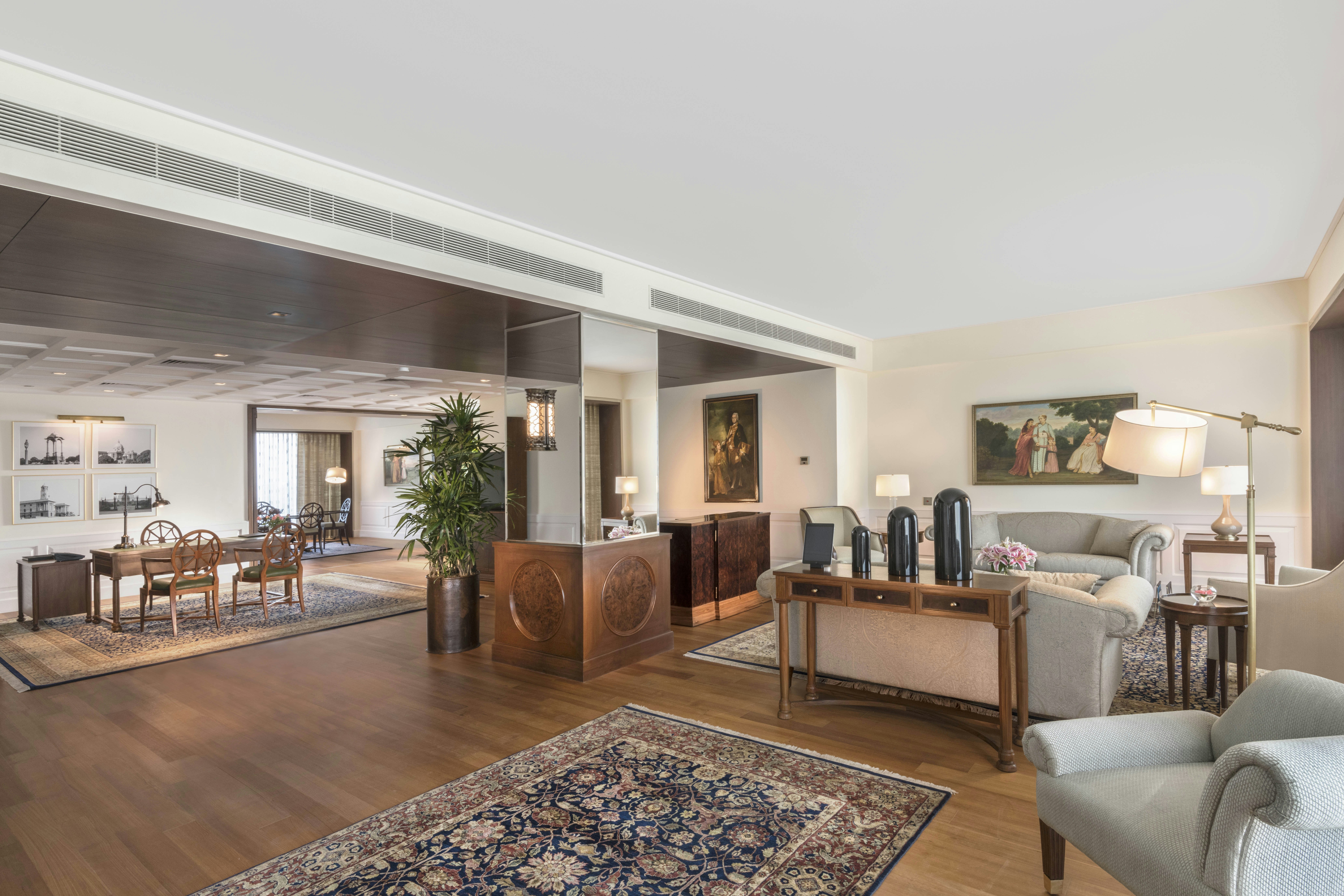 The Oberoi New Delhi 40/55