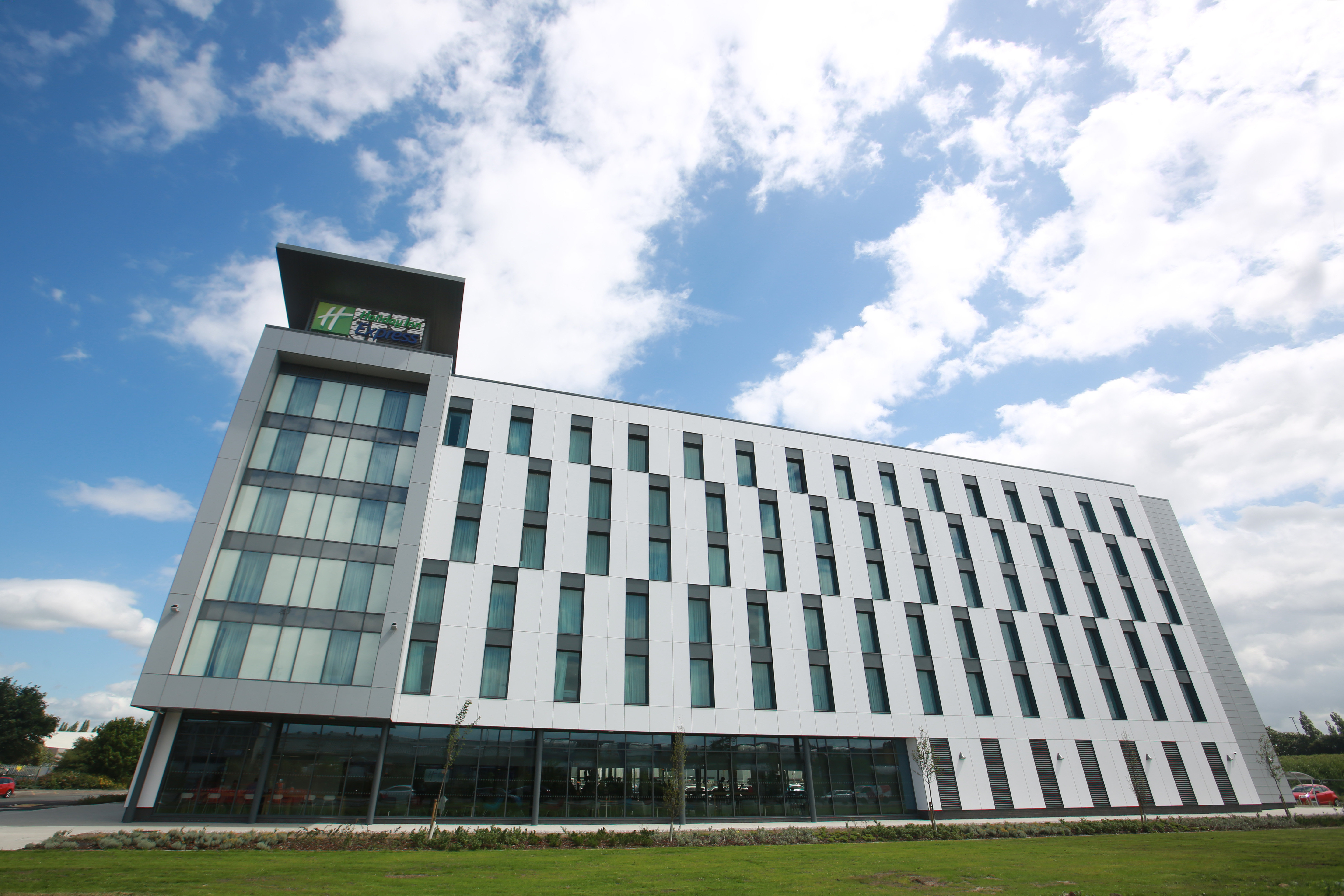 Holiday Inn Express Manchester Traffordcity 4/78