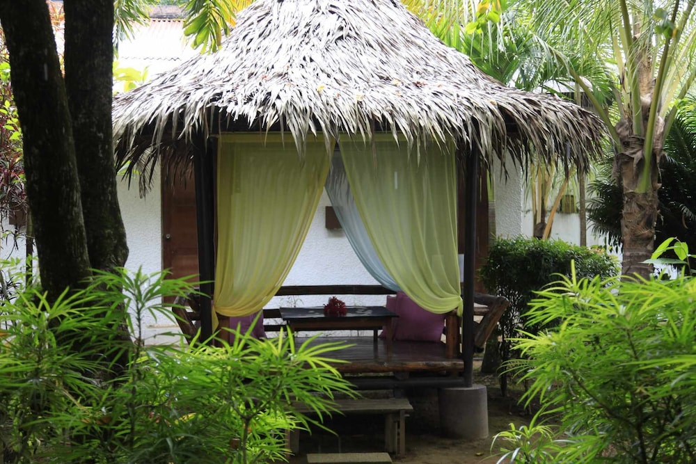 Sunz En Coron Resort 38/50