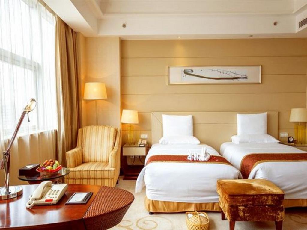 Golden Shining New Century Grand Hotel Beihai 10/49