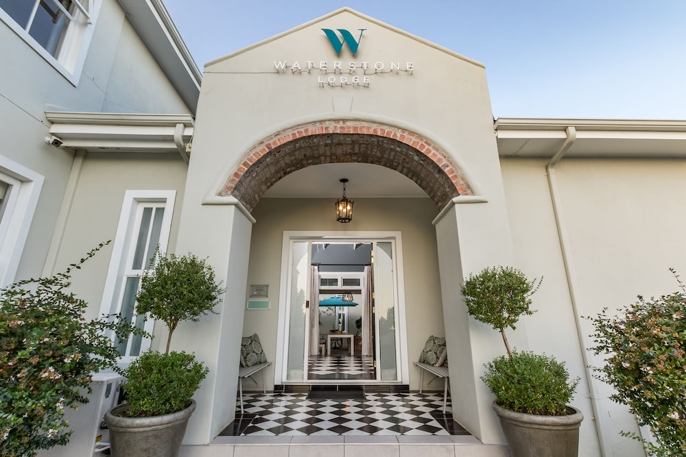 Waterstone Lodge 1/50