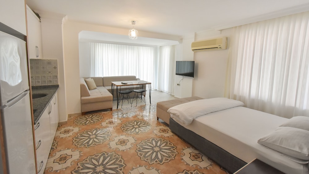 Anatolian Homes & Spa 32/50