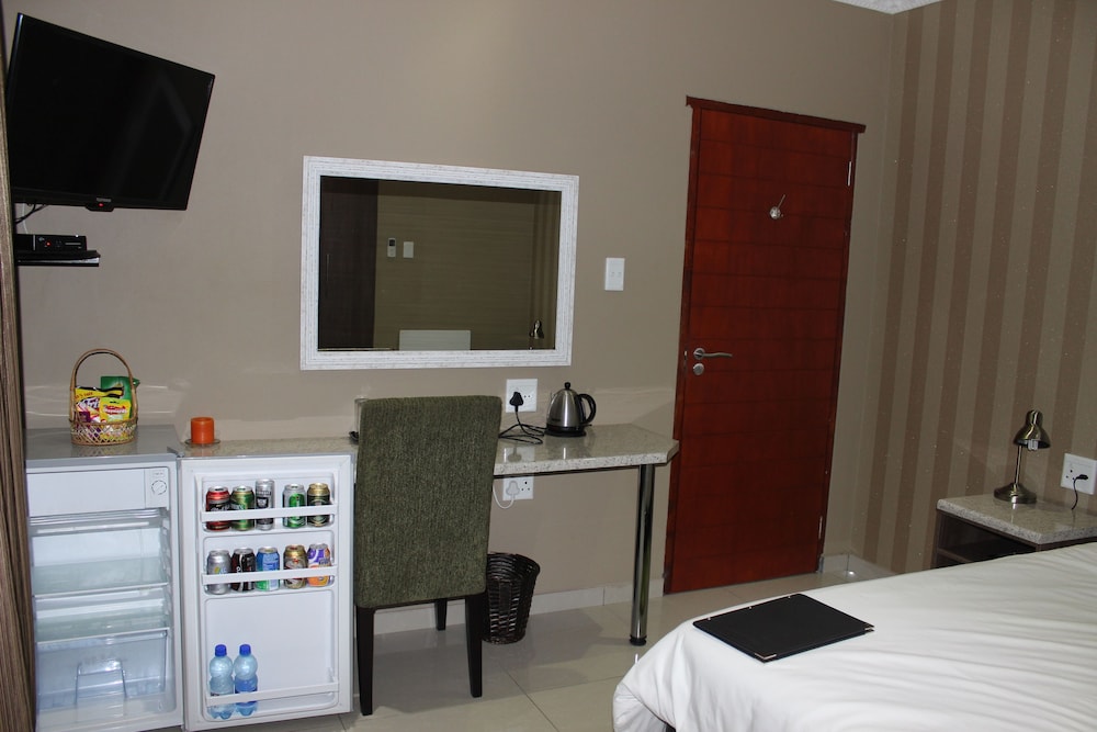 Big Five Guest House - Mthatha 9/22
