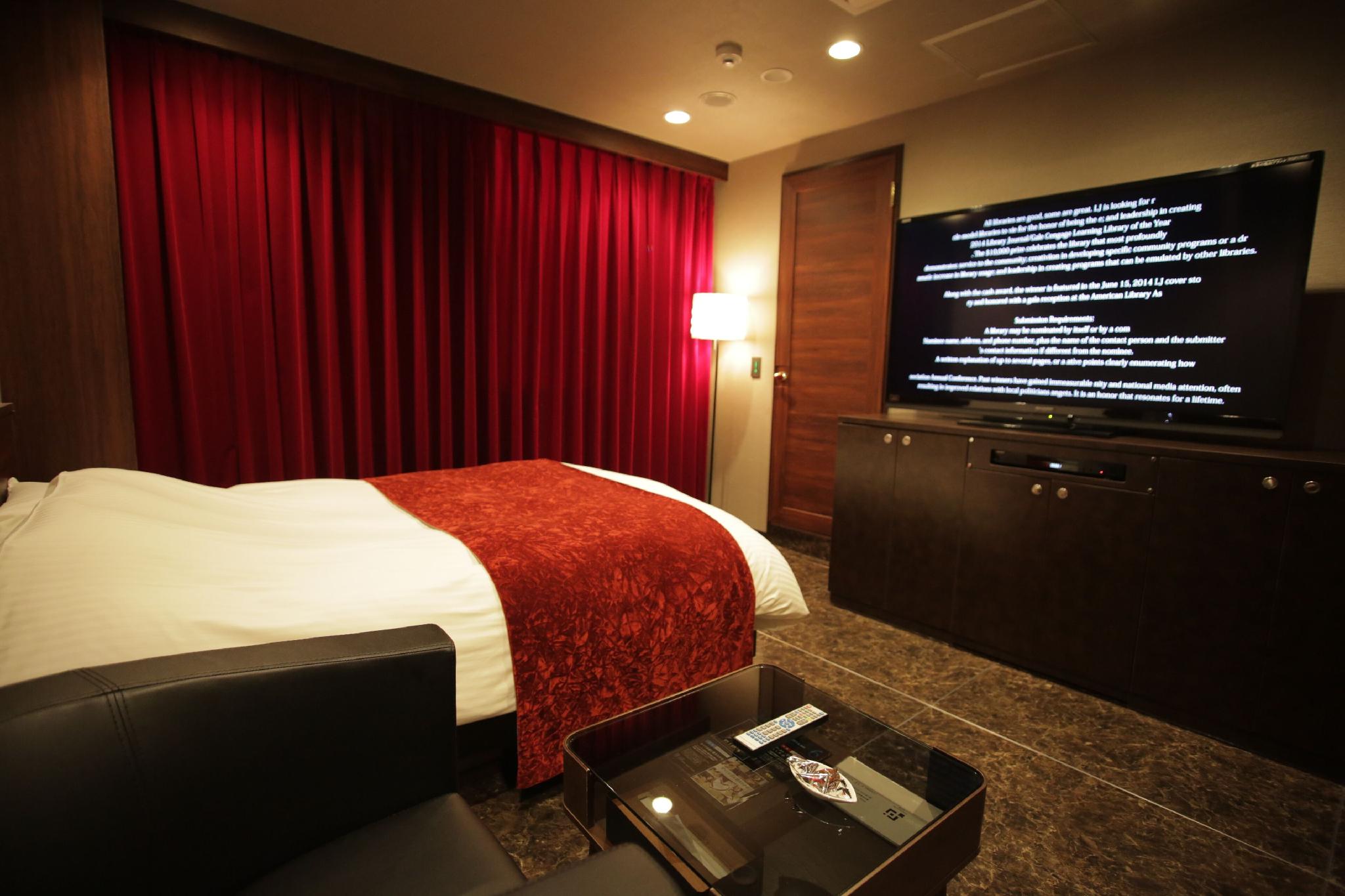 Hotel Uguisudani Club 13/25