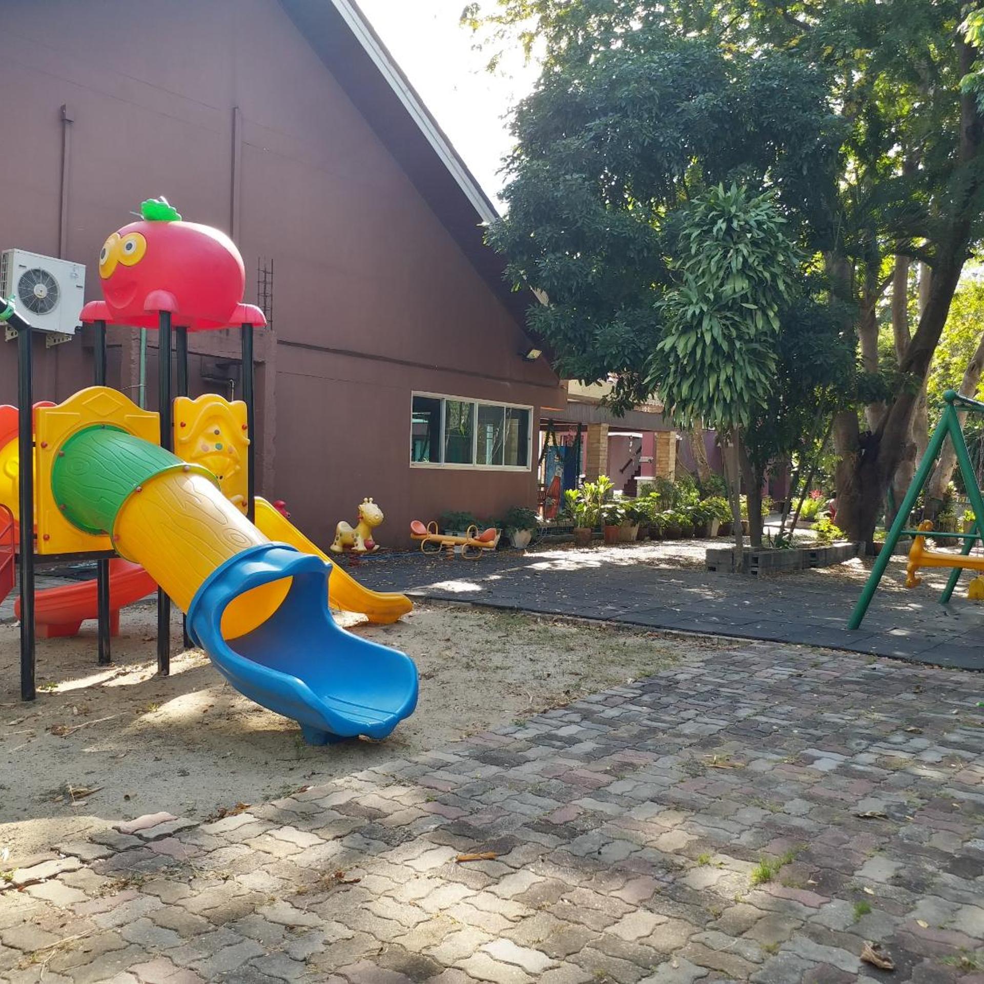 San Paisan Resort 82/95