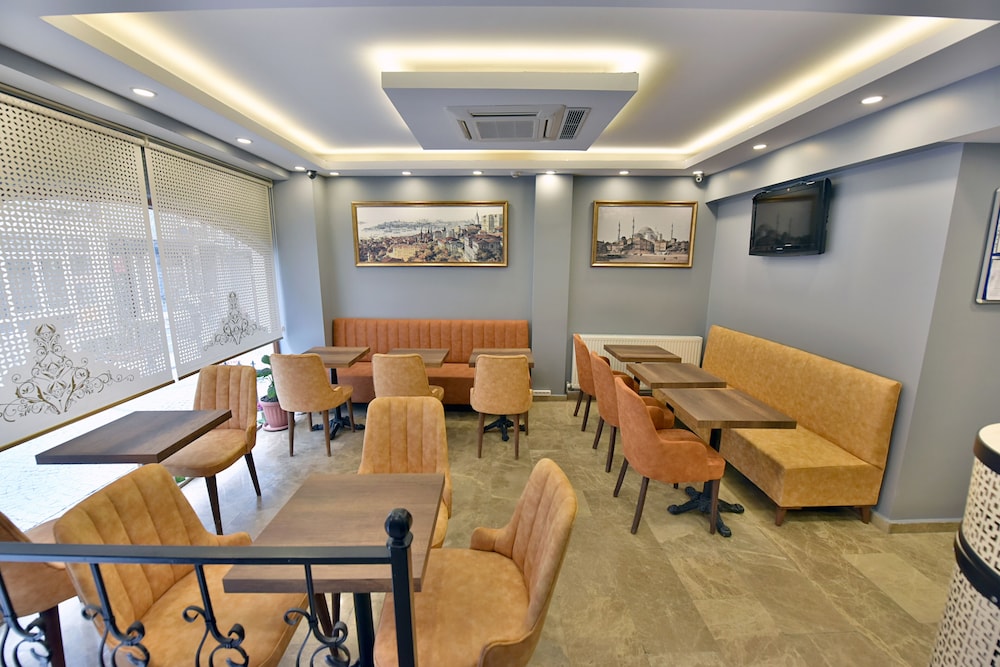 Sunlife Hotel Old City 51/57
