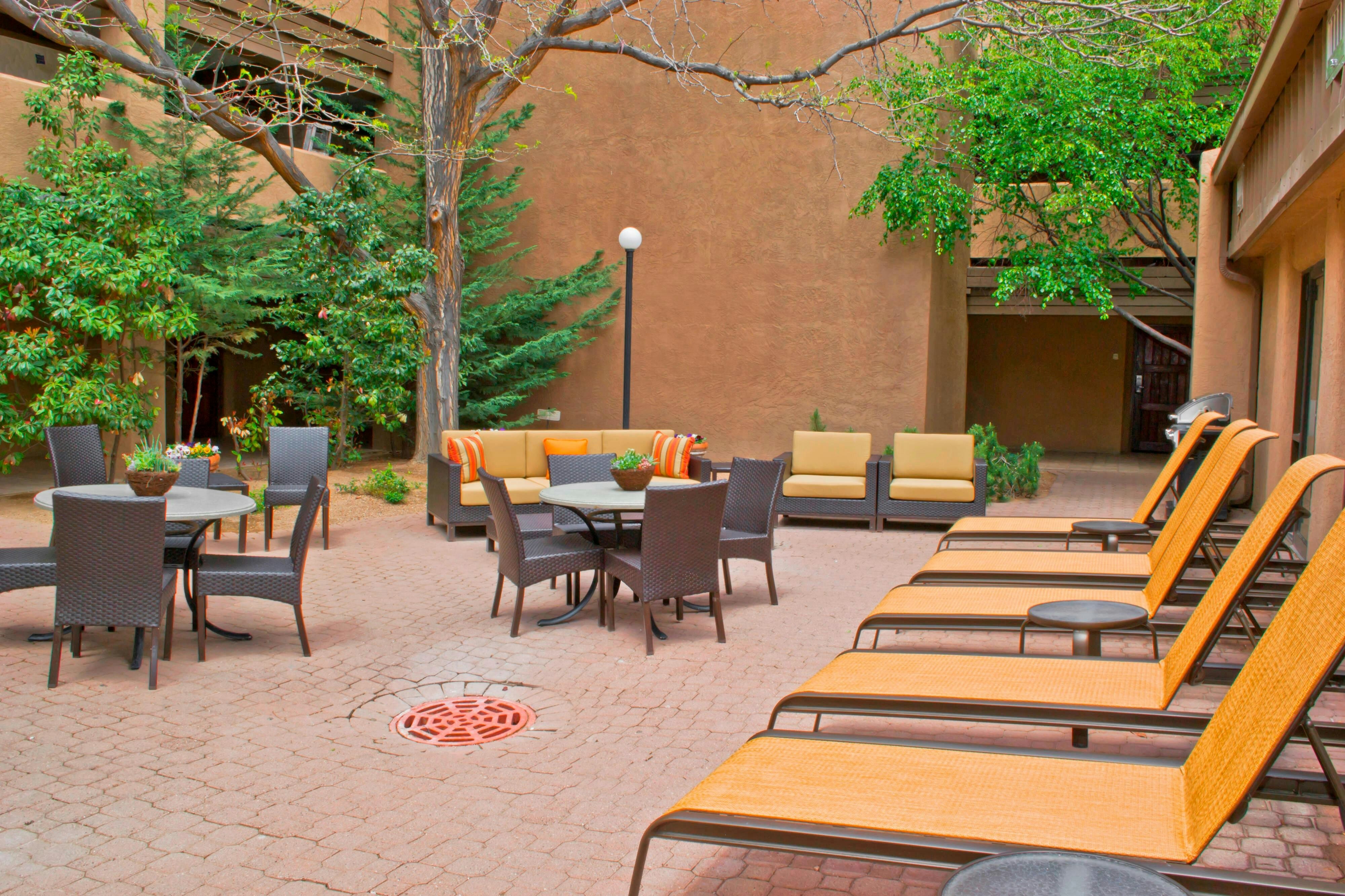 Courtyard By Marriott Santa Fe 33/50