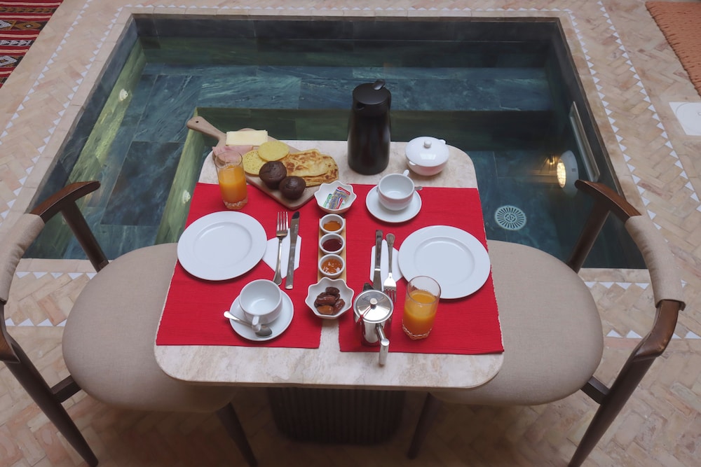 Riad Laora 66/80