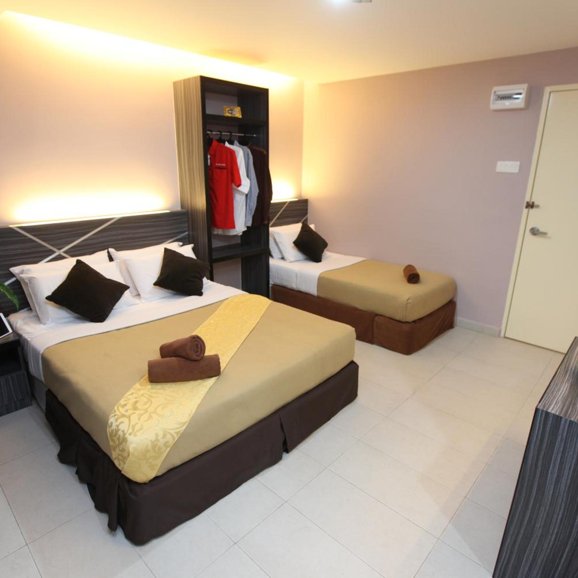 Al Huda Hotel 6/19