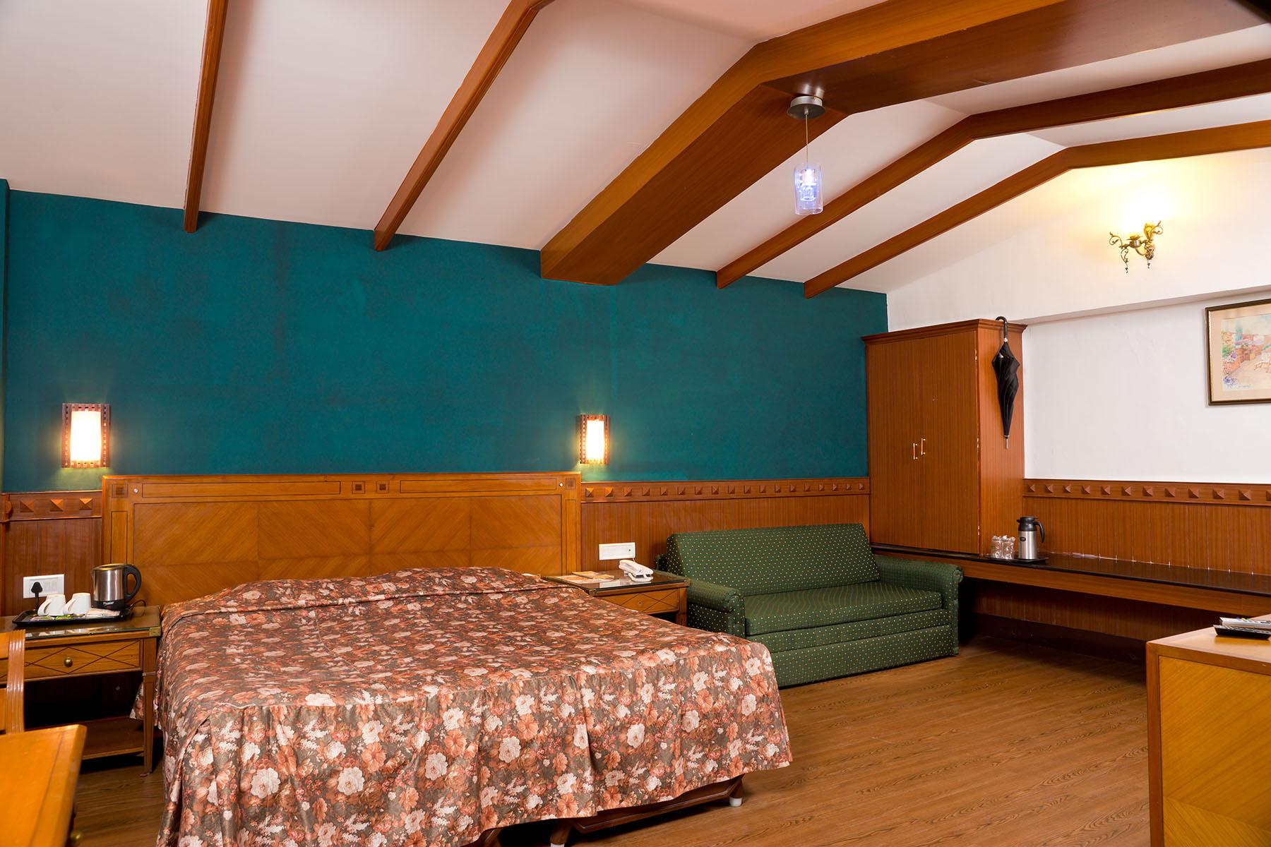 Honeymoon Suite