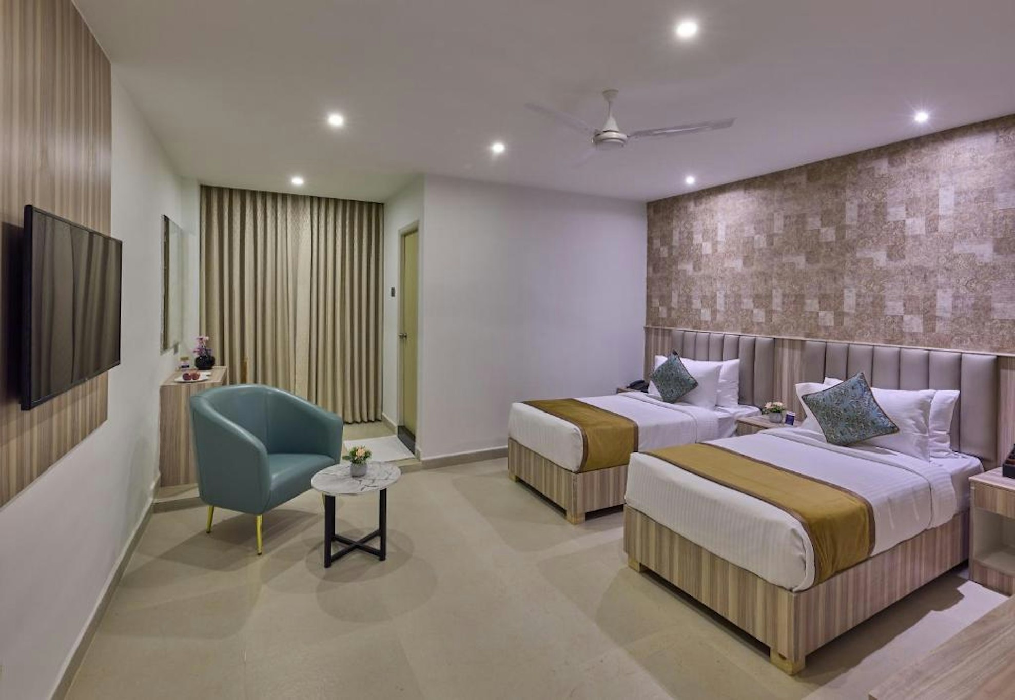 Grand Continent T Nagar 3/6