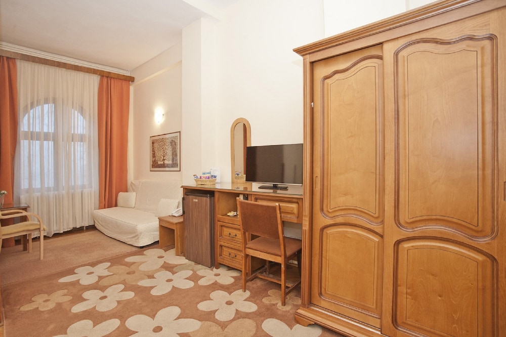 Vila Camelia 7/50