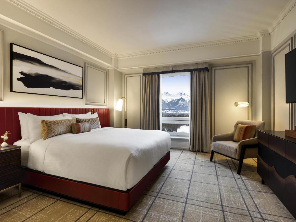 Exclusive, Fairmont Gold, Open Plan, Junior Suite, King Bed, Lounge Access